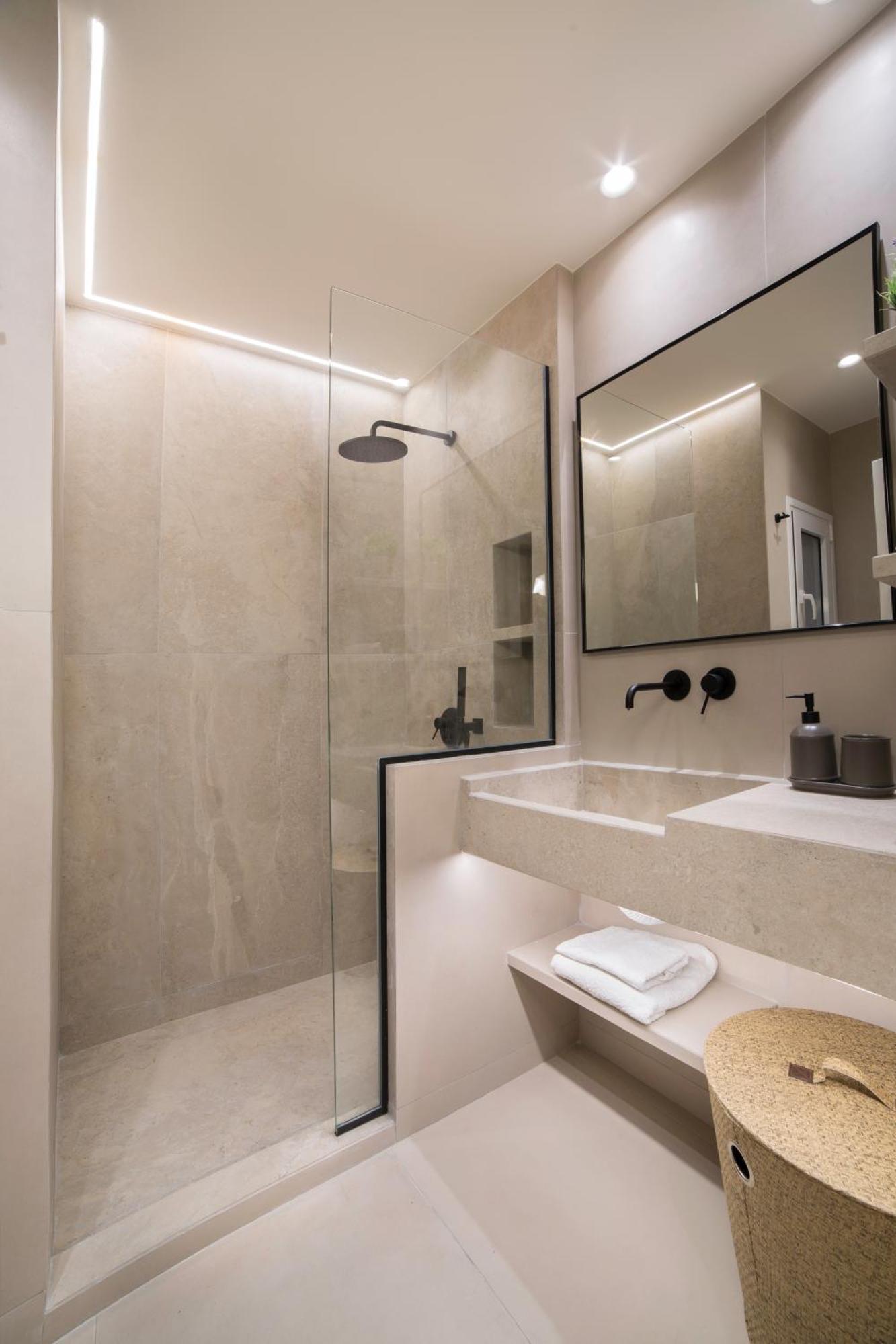 Urban Spacious Apartment Near Kallimarmaron Афіни Екстер'єр фото