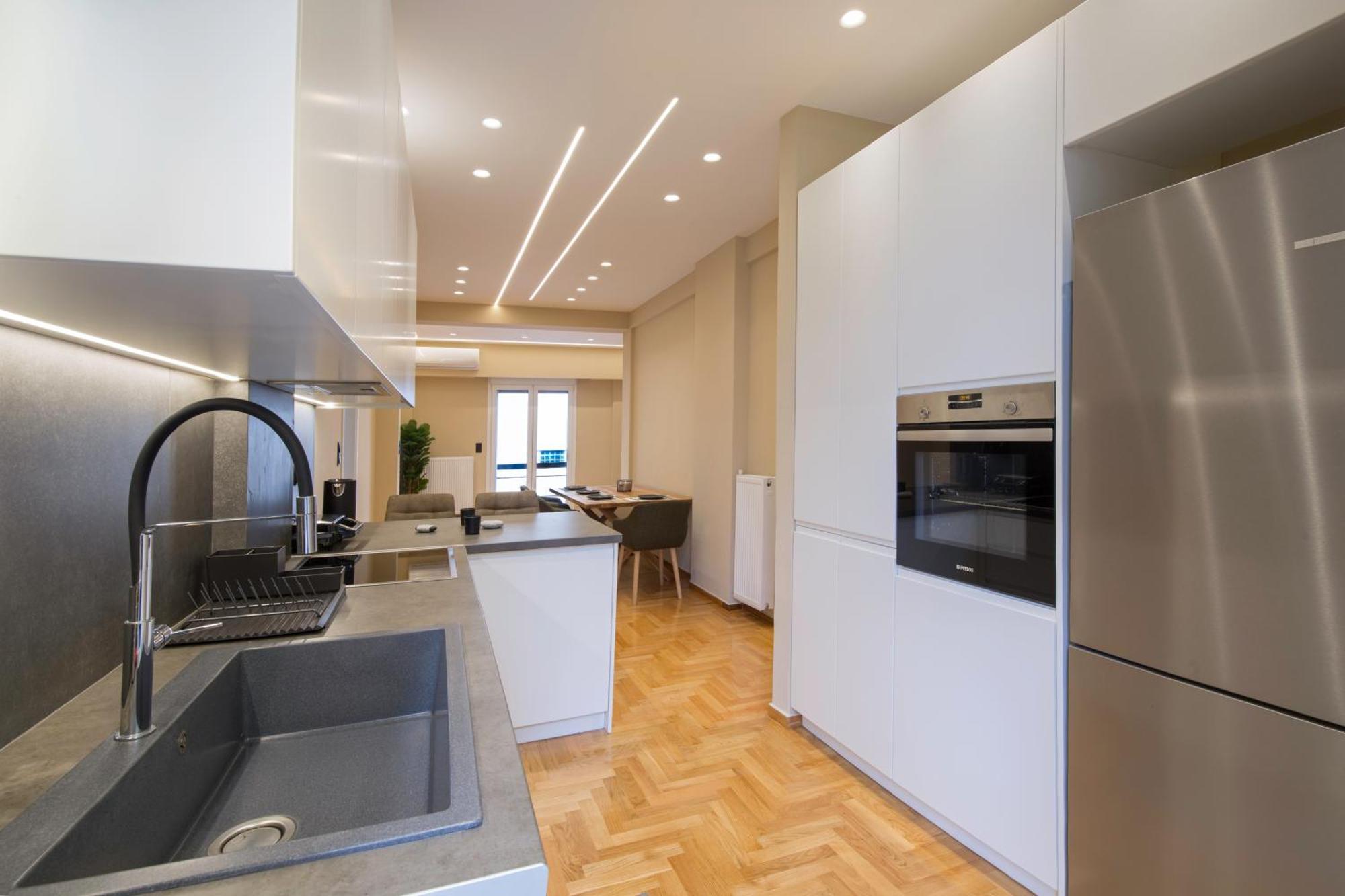 Urban Spacious Apartment Near Kallimarmaron Афіни Екстер'єр фото